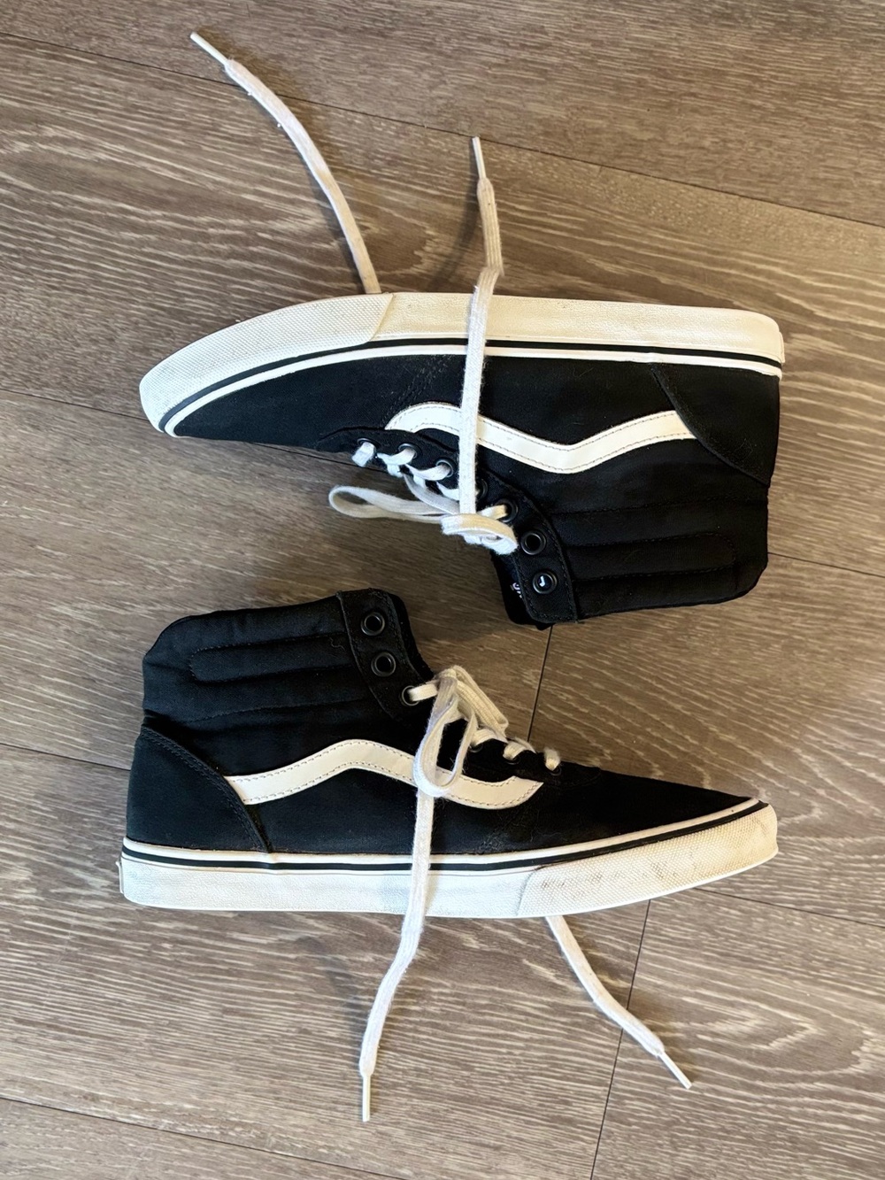 Vans - Picture 8 of 8